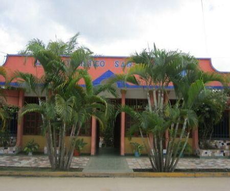 Hostal Santa Ana Rurrenabaque Exterior foto